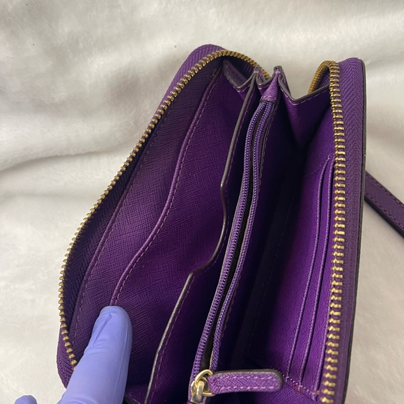 Michael Kors purple wallet, EUC - Picture 7 of 8